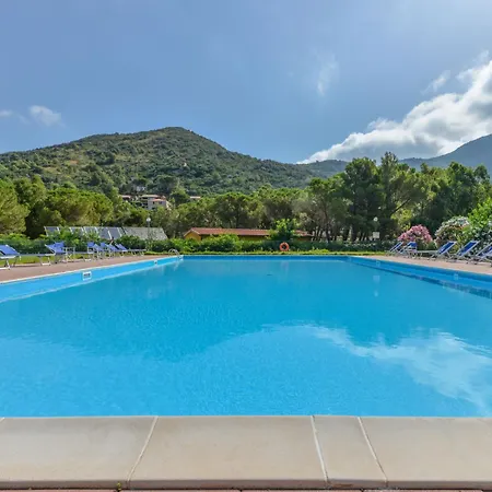 Altaluna-5 By Interhome * Nisporto