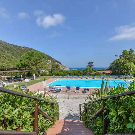 Altaluna-5 By Interhome Nisporto