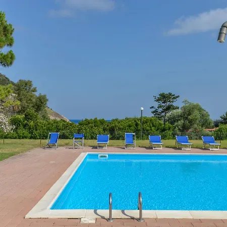 Altaluna-5 By Interhome